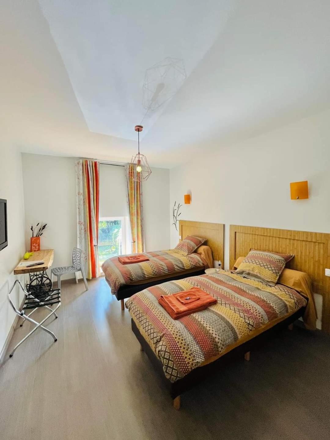 Bed and Breakfast Les Etangs Du Moulin D'Harcy Lonny Exterior foto